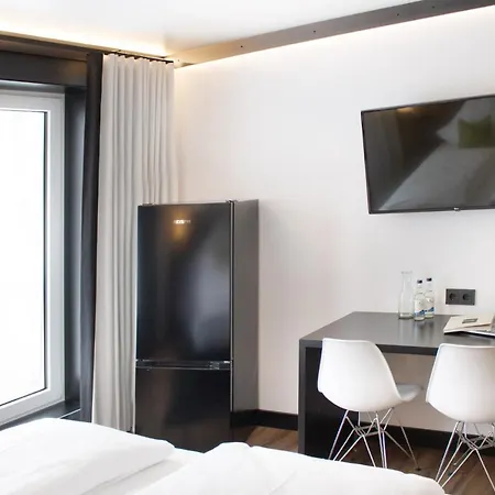 Sld By Wmm Schnelldorf